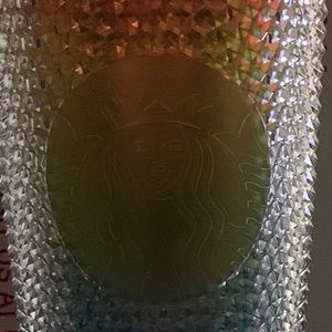 Meet your Posher, Mari